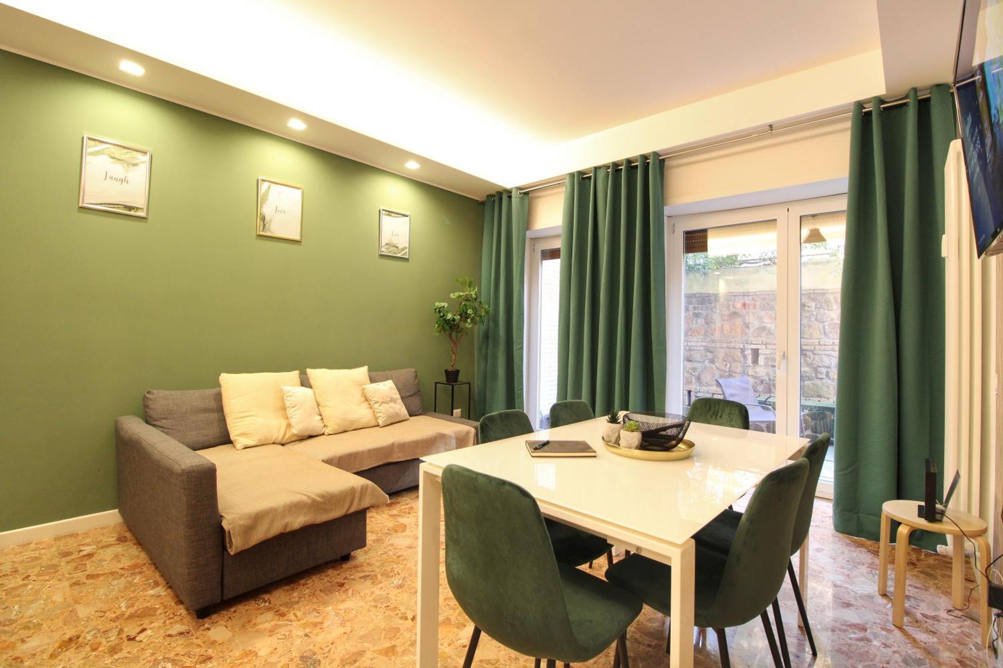 Delicious 2 Bed Room Apartment And Garden By Yh 로마 외부 사진